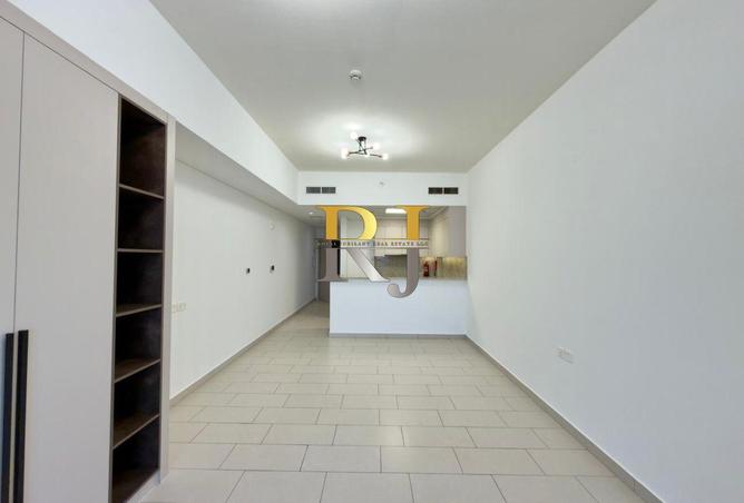 82802791 - صورة العقار 3