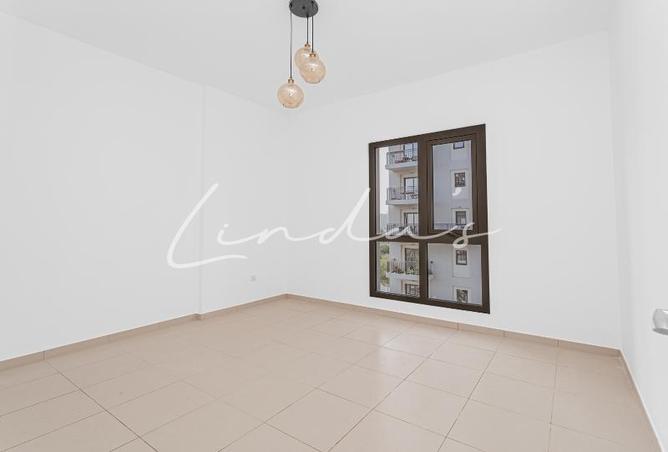 70669167 - صورة العقار 3