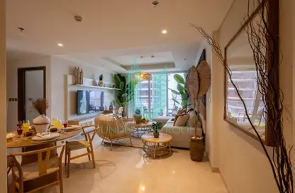 Apartment - 1 Bedroom - 1 Bathroom for sale in Palace Beach Residence Tower 2 - Palace Beach Residence - EMAAR Beachfront - Dubai Harbour - Dubai