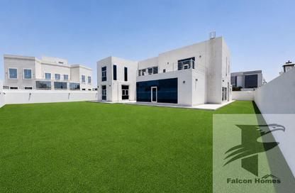 Villa - 5 Bedrooms - 6 Bathrooms for rent in Nad Al Sheba 4 - Nad Al Sheba - Dubai Villa - 5 Bedrooms - 6 Bathrooms for rent in Nad Al Sheba 4 - Nad Al Sheba - Dubai
