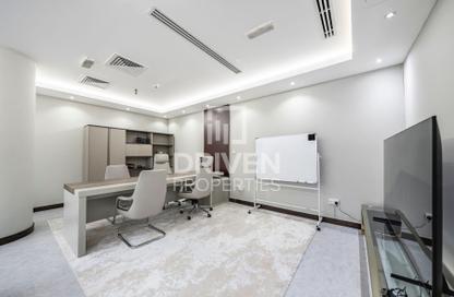 Office Space - Studio for rent in Building 2 - Emaar Square - Downtown Dubai - Dubai
