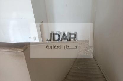 Shop - Studio - 1 Bathroom for rent in Al Majaz 1 - Al Majaz - Sharjah