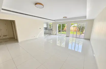 Villa - 3 Bedrooms - 3 Bathrooms for rent in Springs 1 - The Springs - Dubai