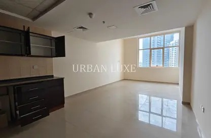 Apartment - 1 Bedroom - 2 Bathrooms for rent in Frankfurt Sports Tower - Dubai Sports City - Dubai
