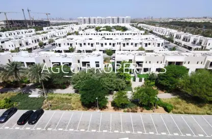 شقة - 2 غرف نوم - 2 حمامات للبيع في 4A شقق زهرة النسيم - زهرة بريز أبارتمنتس 4 - شقق زهرة النسيم - تاون سكوير - دبي