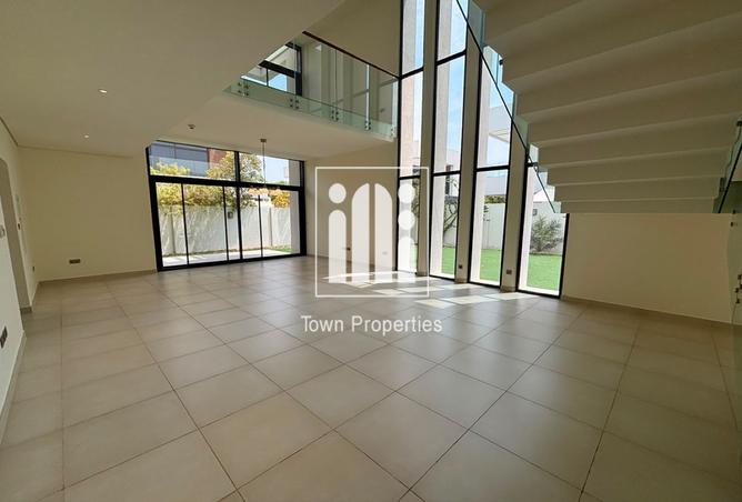 141016567 - Property Image 2