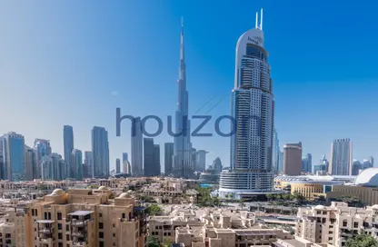Apartment - 2 Bedrooms - 2 Bathrooms for rent in Burj Royale - Downtown Dubai - Dubai