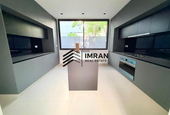 114187455 - Property Image 2