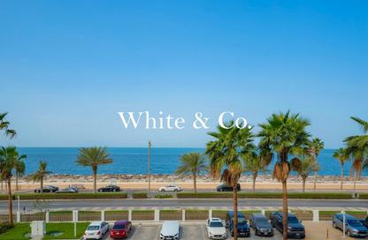 Apartment - 2 Bedrooms - 3 Bathrooms for rent in The 8 - The Crescent - Palm Jumeirah - Dubai