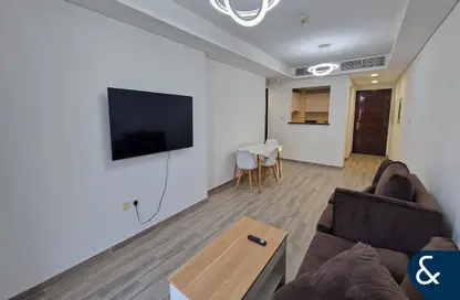 شقة - غرفة نوم - 1 حمام للبيع في قصر لايا - منطقة 15 - قرية جميرا الدائرية - دبي