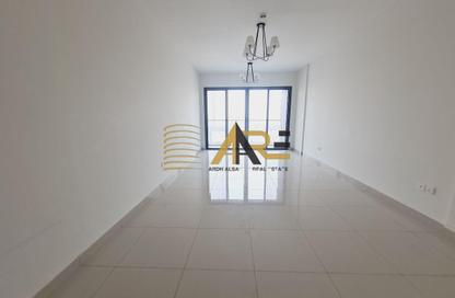 Apartment - 3 Bedrooms - 4 Bathrooms for rent in Tilal City D - Tilal City - Sharjah Apartment - 3 Bedrooms - 4 Bathrooms for rent in Tilal City D - Tilal City - Sharjah