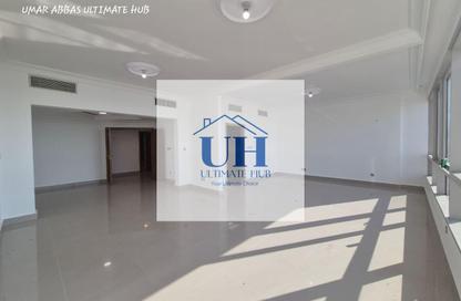 Apartment - 4 Bedrooms - 5 Bathrooms for rent in Corniche Road - Abu Dhabi