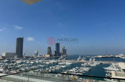 Apartment - 2 Bedrooms - 2 Bathrooms for rent in Seagate Building 3 - Seagate - Mina Rashid - Dubai