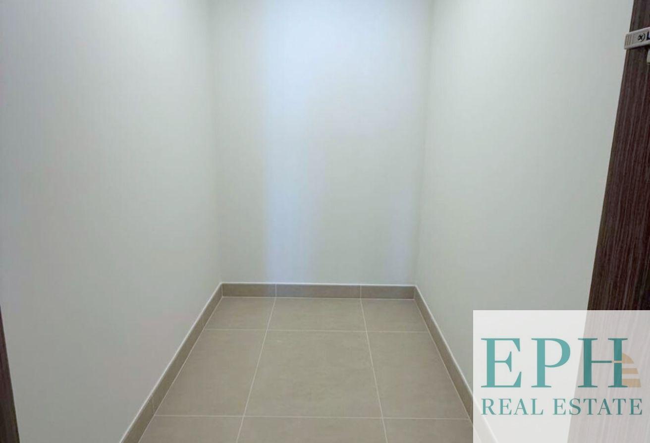 SEA VIEW | MID FLOOR | MULTIPLE UNITS | VACANT photo 18