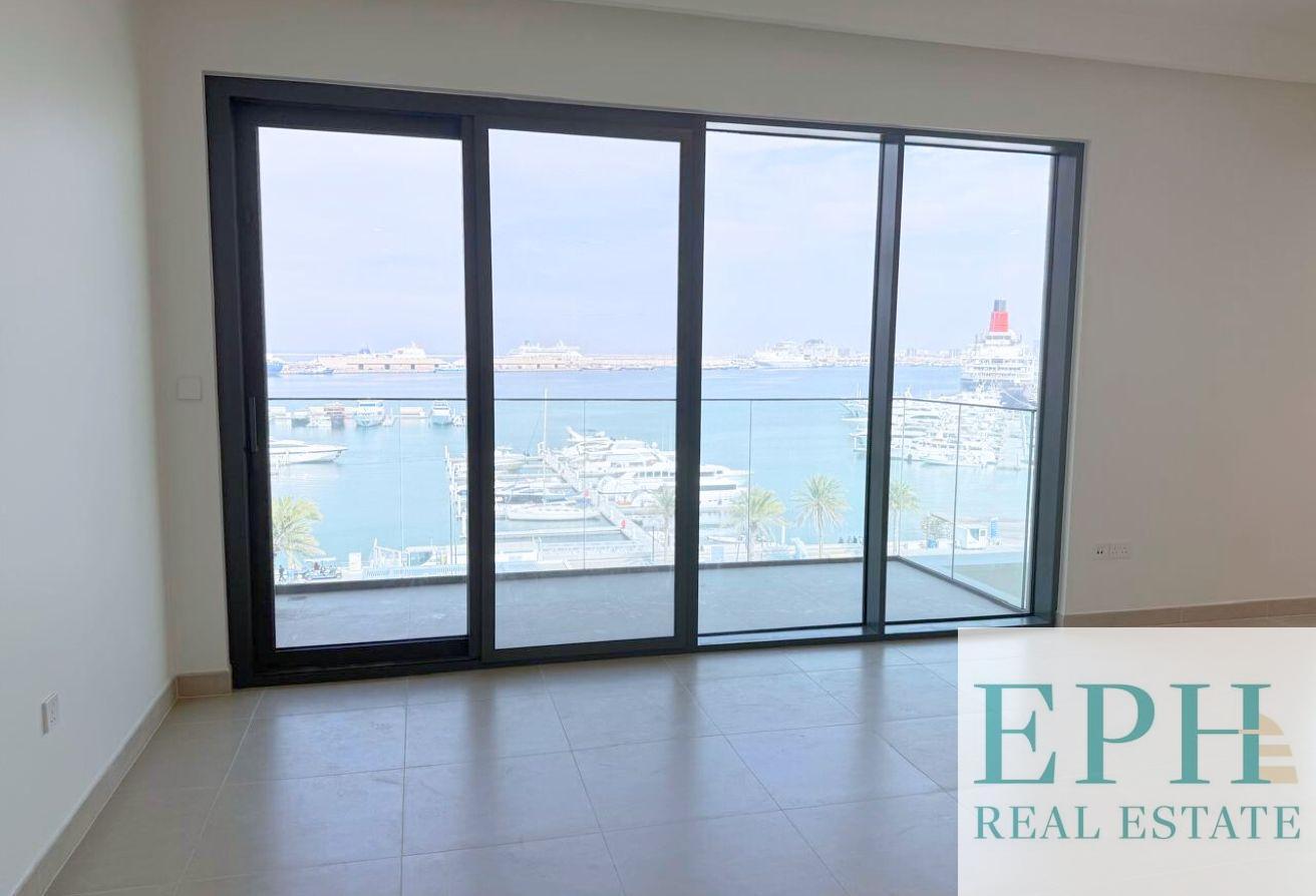 SEA VIEW | MID FLOOR | MULTIPLE UNITS | VACANT photo 8