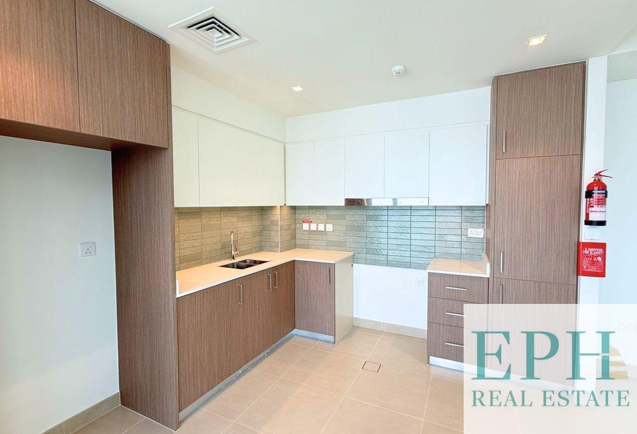 SEA VIEW | MID FLOOR | MULTIPLE UNITS | VACANT photo 16
