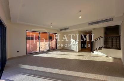 Townhouse - 5 - 6 for rent in Portofino - Damac Lagoons - Dubai