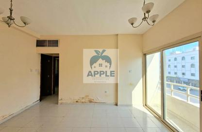 Apartment - 1 Bedroom - 1 Bathroom for rent in Muwailih Building - Muwaileh - Sharjah