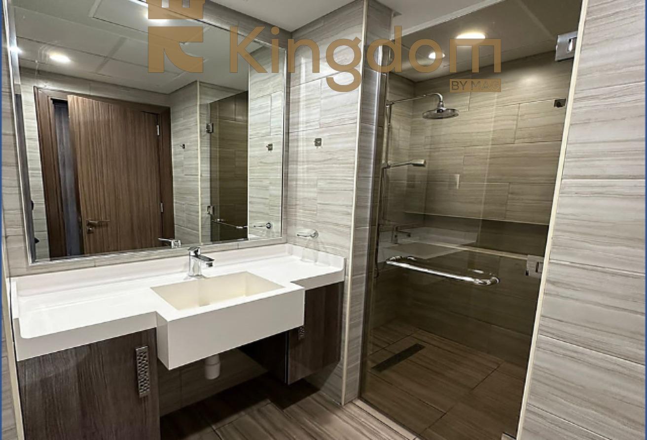 LAKE VIEW | NEAR METRO | PRIME LOCATION photo 12