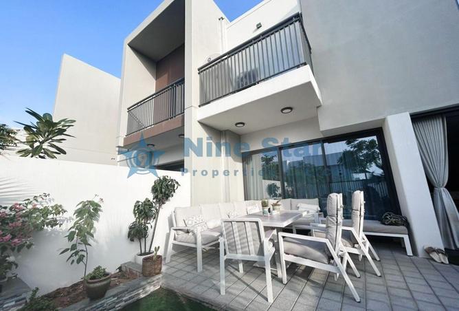 73112933 - Property Image 2