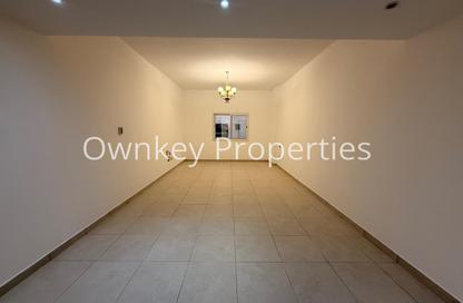 Apartment - Studio - 1 Bathroom for rent in Hessa Home Building - Oud Metha - Bur Dubai - Dubai