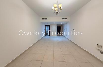 Apartment - Studio - 1 Bathroom for rent in Hessa Home Building - Oud Metha - Bur Dubai - Dubai