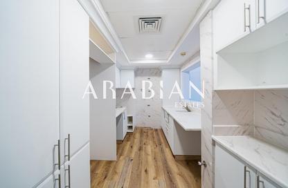 Apartment - 2 Bedrooms - 3 Bathrooms for rent in Al Hamri - Shoreline Apartments - Palm Jumeirah - Dubai