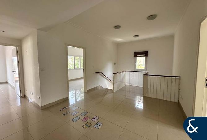 76169902 - Property Image 2