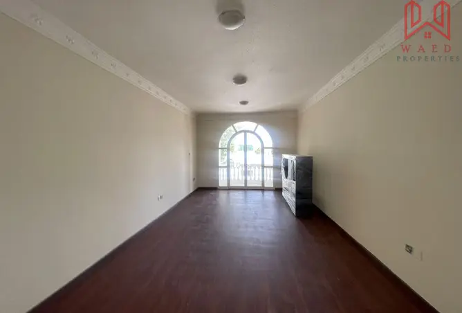 148619500 - Property Image 3