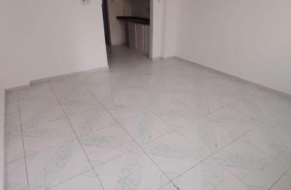 Apartment - Studio - 1 Bathroom for rent in Qasimia 10 building - Al Mahatta - Al Qasimia - Sharjah Apartment - Studio - 1 Bathroom for rent in Qasimia 10 building - Al Mahatta - Al Qasimia - Sharjah