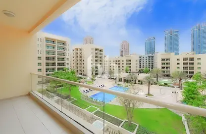 Apartment - 2 Bedrooms - 3 Bathrooms for sale in Al Thayyal 2 - Al Thayyal - Greens - Dubai