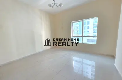 Apartment - 1 Bedroom - 2 Bathrooms for rent in Hend Tower - Al Taawun Street - Al Taawun - Sharjah