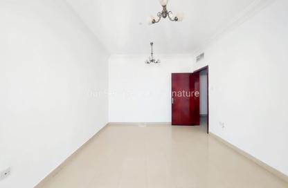 Apartment - 1 Bedroom - 2 Bathrooms for rent in New Al Taawun Road - Al Taawun - Sharjah