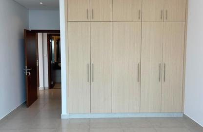 Apartment - 1 Bedroom - 2 Bathrooms for rent in Airport View Building - Al Garhoud - Dubai Apartment - 1 Bedroom - 2 Bathrooms for rent in Airport View Building - Al Garhoud - Dubai