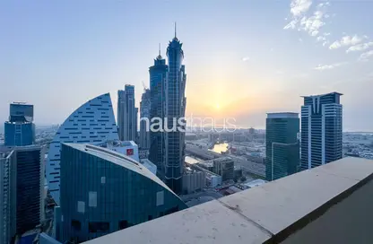 مكتب - استوديو للايجار في القمة - الخليج التجاري - دبي