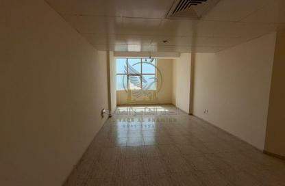 Apartment - 2 - 2 for rent in Al Majaz 2 - Al Majaz - Sharjah