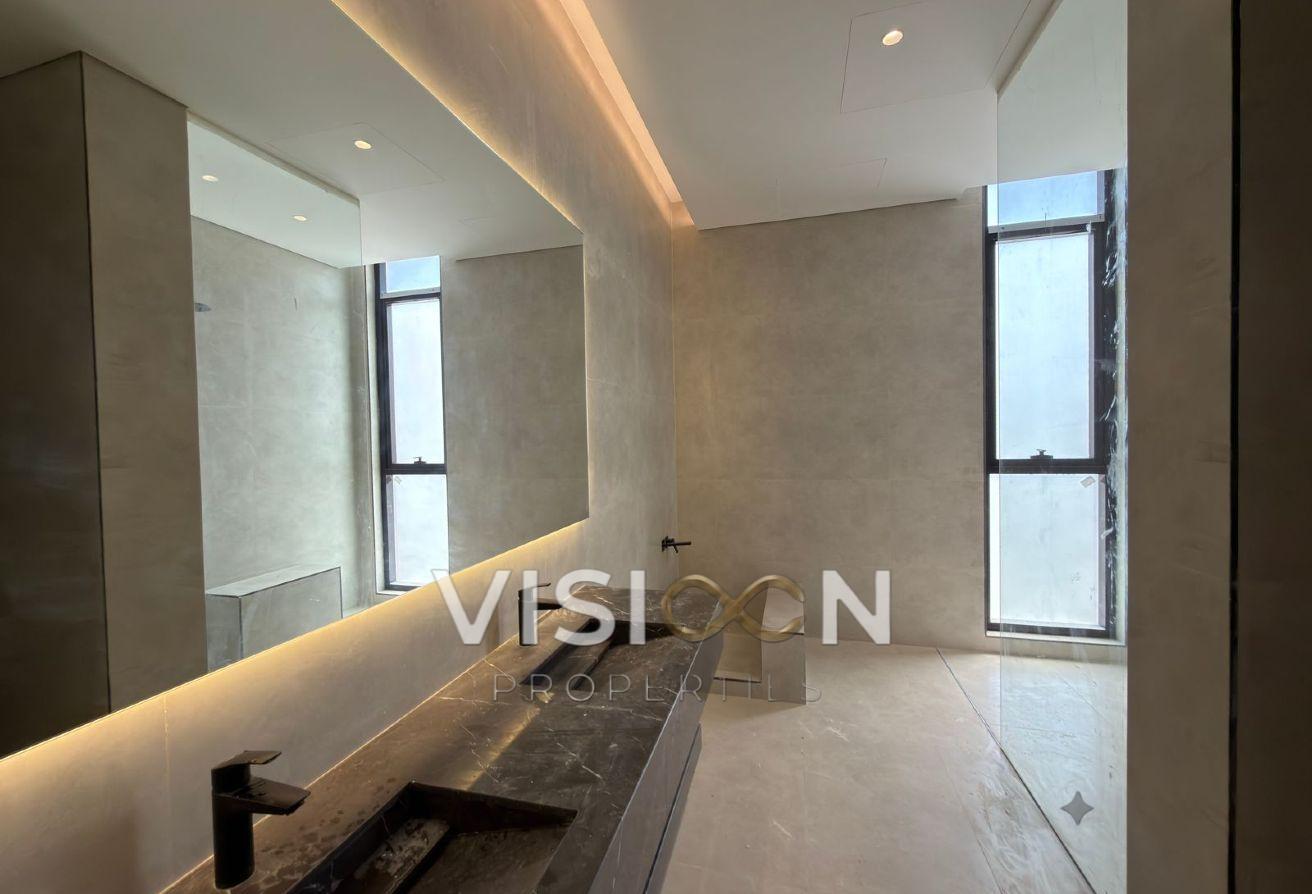 Specious 5BR a new- Modern Villa photo 19