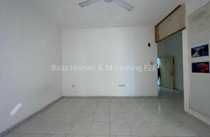 Apartment - 2 - 2 for rent in Al Nabaa Building - Al Naba'ah - Al Sharq - Sharjah Apartment - 2 - 2 for rent in Al Nabaa Building - Al Naba'ah - Al Sharq - Sharjah
