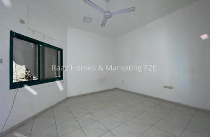 Apartment - 2 - 2 for rent in Al Nabaa Building - Al Naba'ah - Al Sharq - Sharjah
