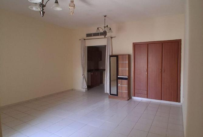 78183603 - Property Main Image