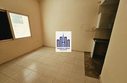 Apartment - Studio - 1 Bathroom for rent in Fire Station Road - Muwaileh - Sharjah