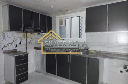 Apartment - 2 Bedrooms - 2 Bathrooms for rent in Abu Shagara building - Abu shagara - Sharjah