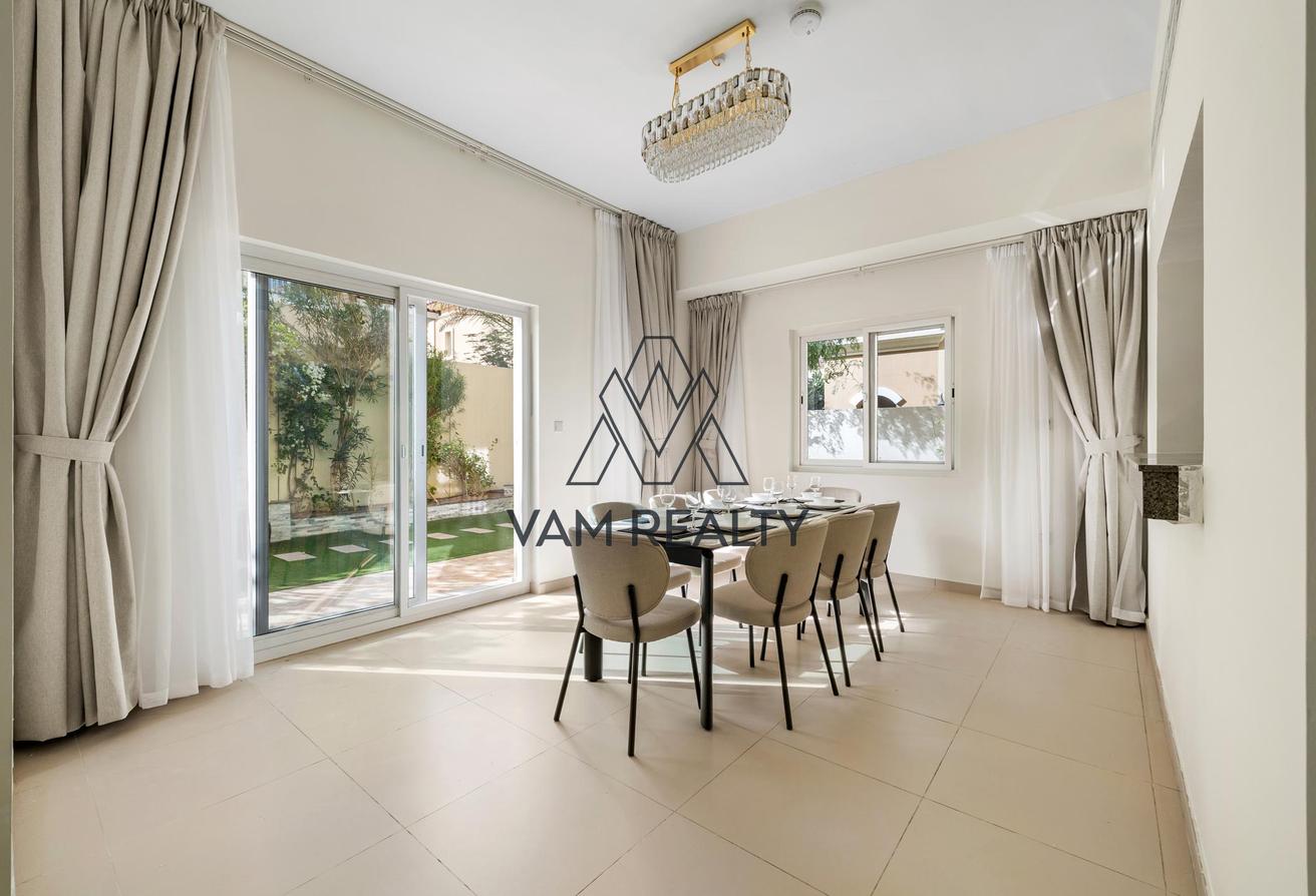 Corner Unit | 4BR Independent Villa + Maid photo 6