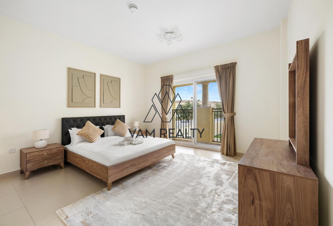 Corner Unit | 4BR Independent Villa + Maid photo 11