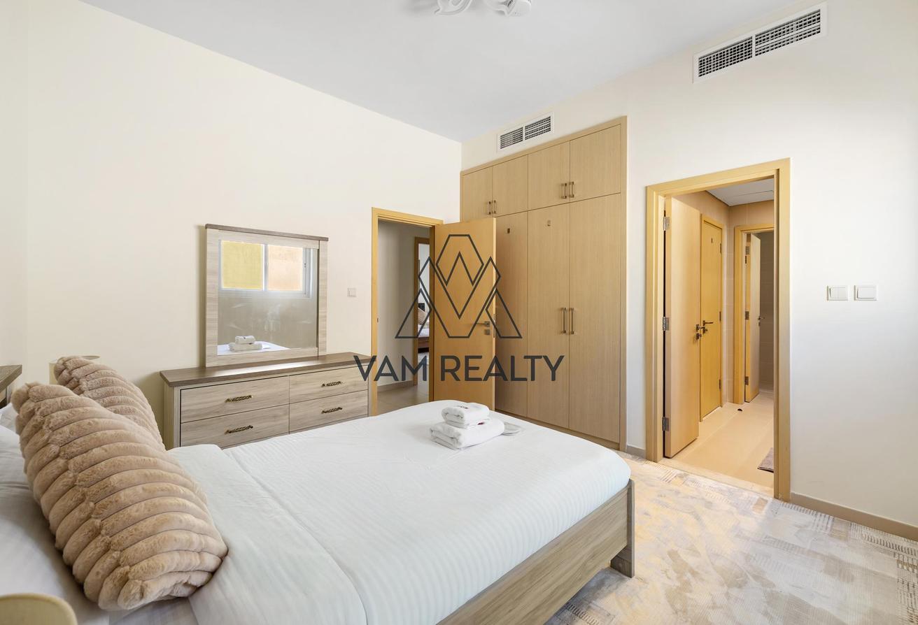 Corner Unit | 4BR Independent Villa + Maid photo 22