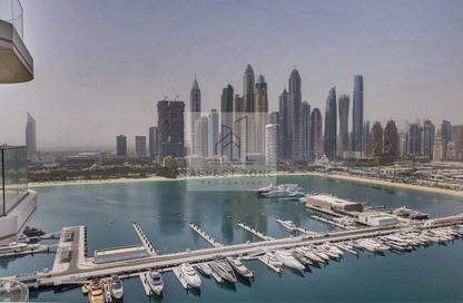 Apartment - 2 Bedrooms - 2 Bathrooms for rent in Palace Beach Residence Tower 2 - Palace Beach Residence - EMAAR Beachfront - Dubai Harbour - Dubai
