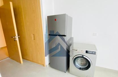 Apartment - Studio - 1 Bathroom for rent in Al Mamsha - Muwaileh - Sharjah