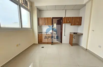 Apartment - Studio - 1 Bathroom for rent in Muwaileh 3 Building - Muwaileh - Sharjah