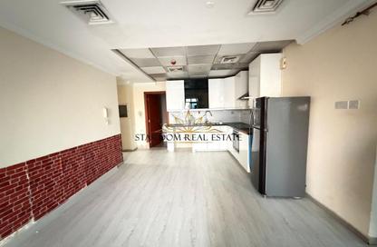 Apartment - 2 Bedrooms - 2 Bathrooms for rent in Palace Tower 2 - Palace Towers - Dubai Silicon Oasis - Dubai