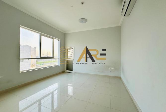 89210308 - Property Image 3